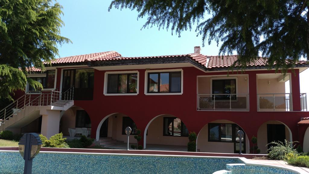 فندق The Red House Kosharitsa المظهر الخارجي الصورة