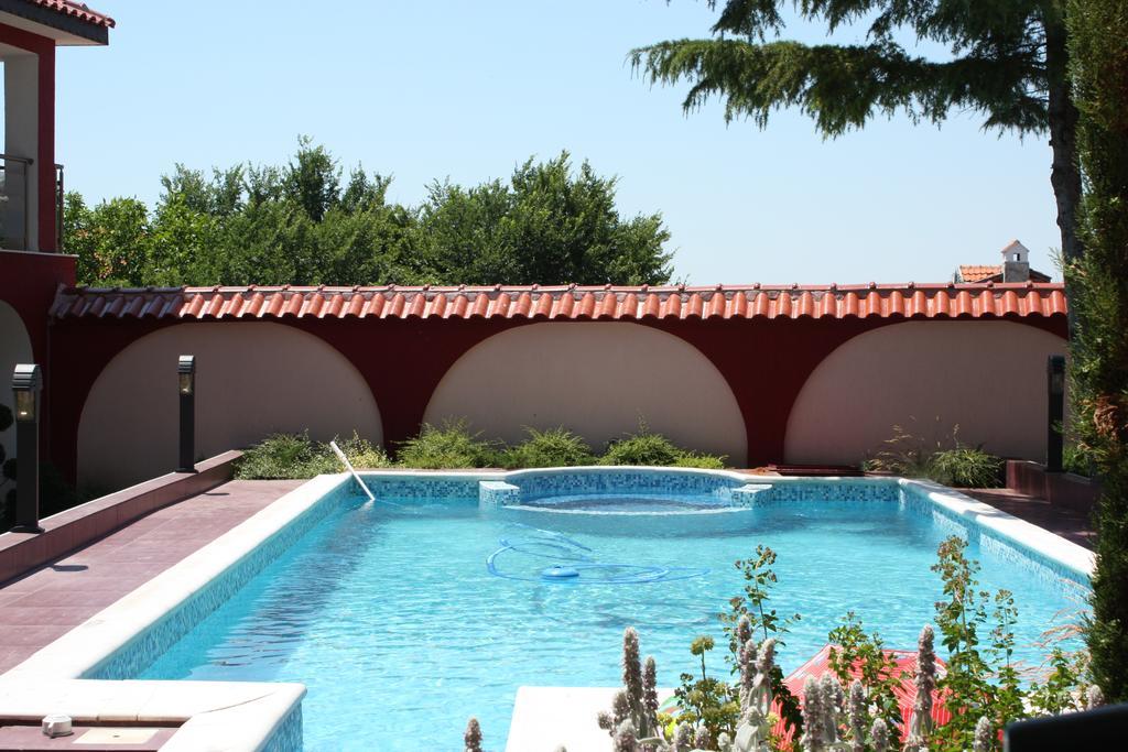 فندق The Red House Kosharitsa المظهر الخارجي الصورة